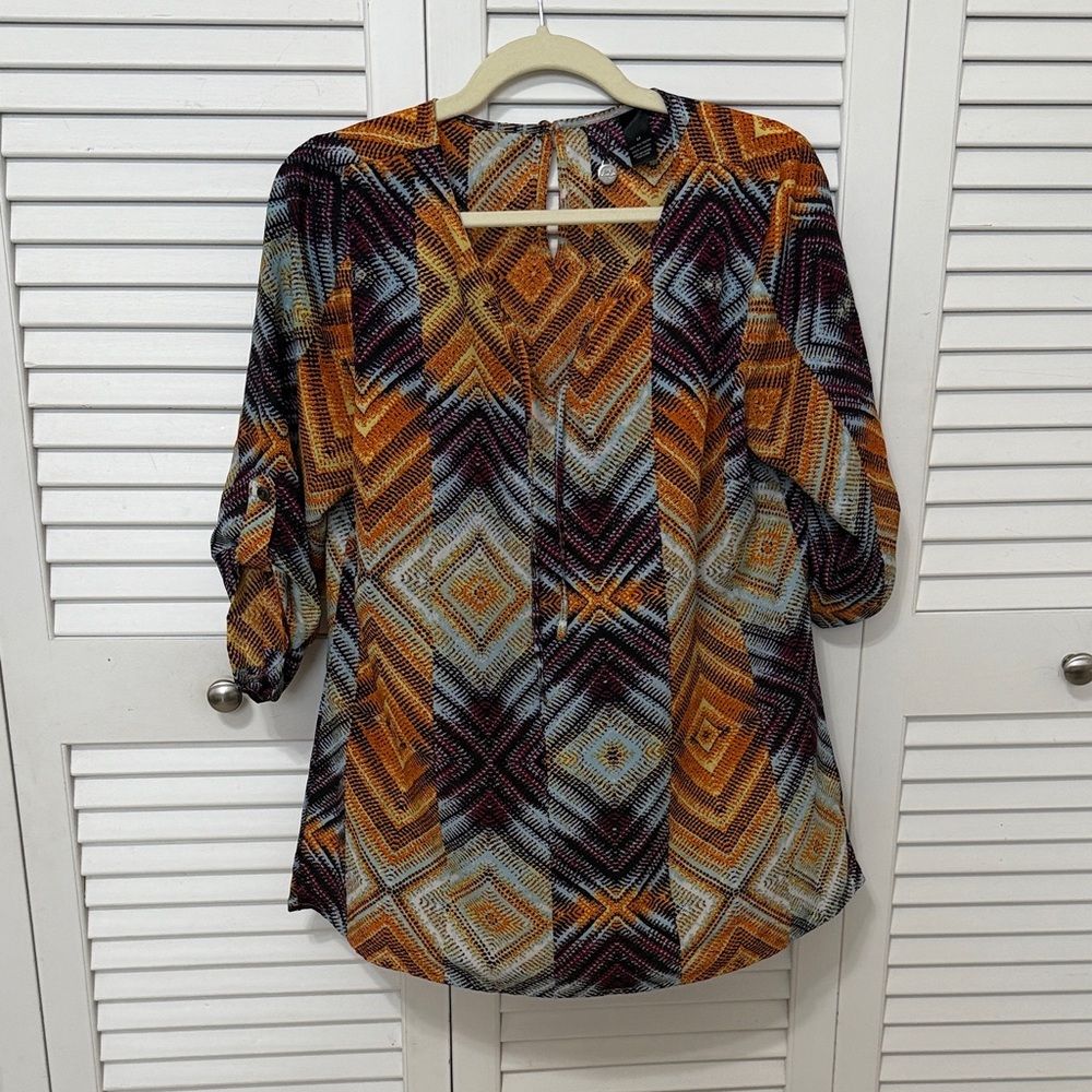 BKE Multicolor Geometric Tunic Top